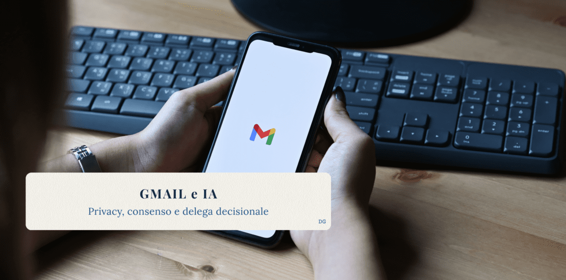 Smartphone con l’app Gmail aperta, utilizzato su una scrivania con tastiera, a rappresentare l’integrazione dell’intelligenza artificiale nella gestione quotidiana della posta elettronica.