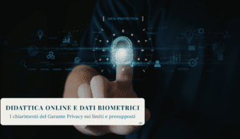 Rappresentazione del riconoscimento biometrico e protezione dei dati nel contesto della didattica online