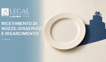 Piatto vuoto con ombra blu a forma di torta nuziale e titolo «Ricevimento di nozze: disservizi e risarcimento».