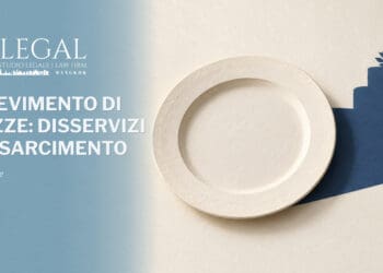 Piatto vuoto con ombra blu a forma di torta nuziale e titolo «Ricevimento di nozze: disservizi e risarcimento».